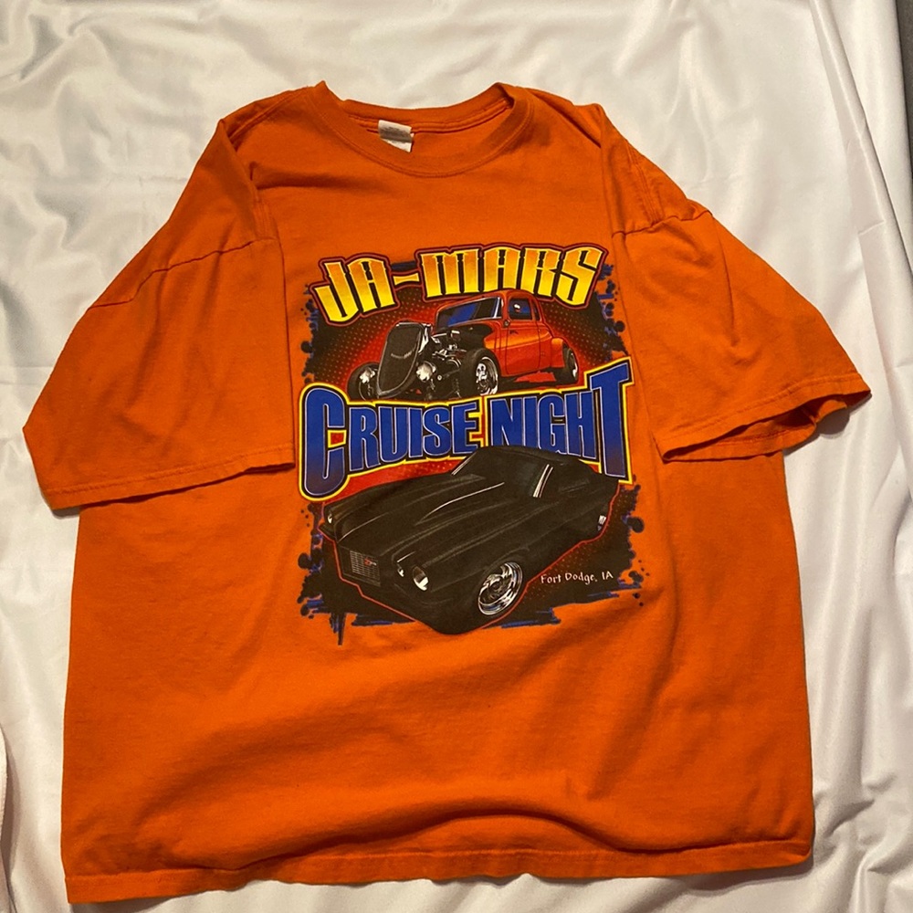 Ja Mars Cruise Night Graphic Tee